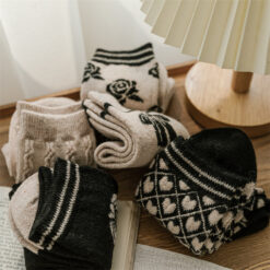 Love Bow Thickened Warm Wool Socks